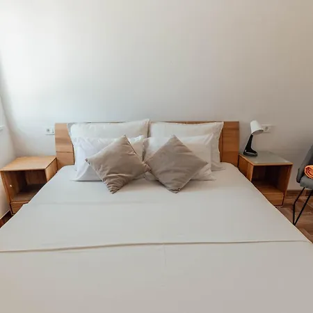 Apartment Elia